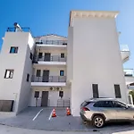 Mella Roa - Emer Appartement