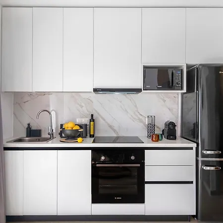 Mella Roa - Emer Apartment