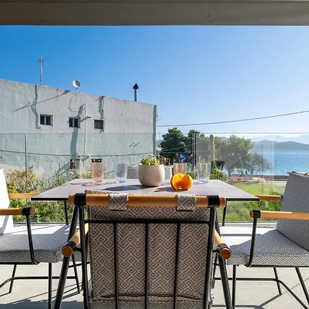 Mella Roa - Emer Apartament Nikiana